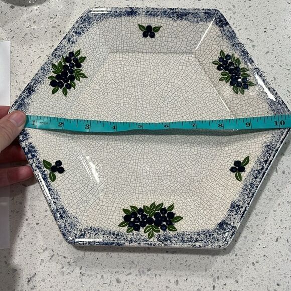 Dedham Pottery Potting Shed Blueberry Hexagonal Plate 10.5 in RARE Concord Ma - Picture 7 of 7